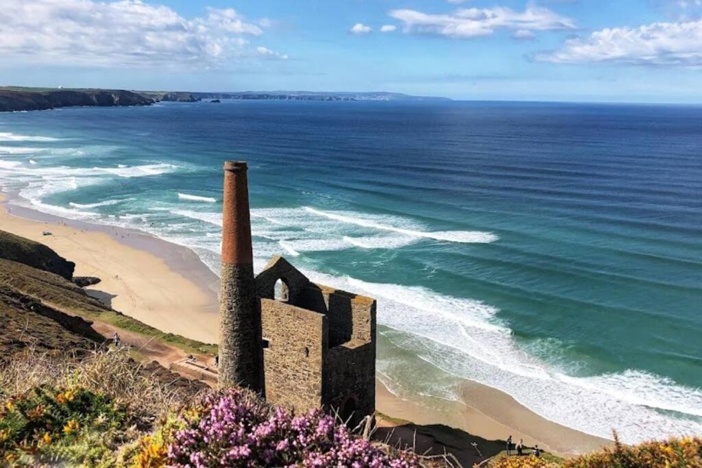 Newly Renovated Characterful Cottage, Wheal Rose Scorrier Exterior photo